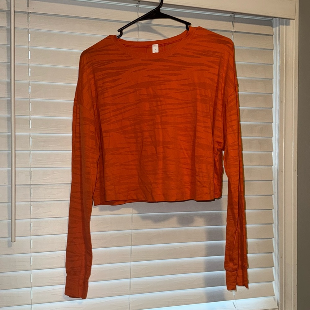 Lululemon Cropped Long Sleeve